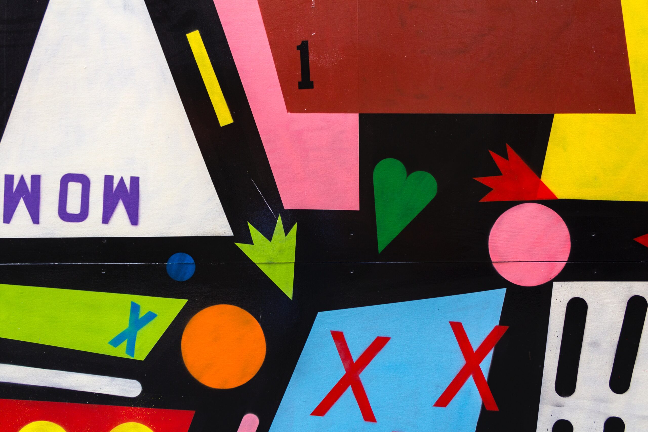 Shape Up Your Brand: The Psychology of Logos and the Importance of Design